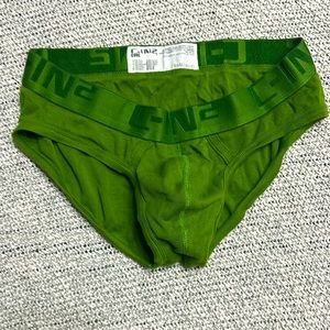 Cin2 green briefs
